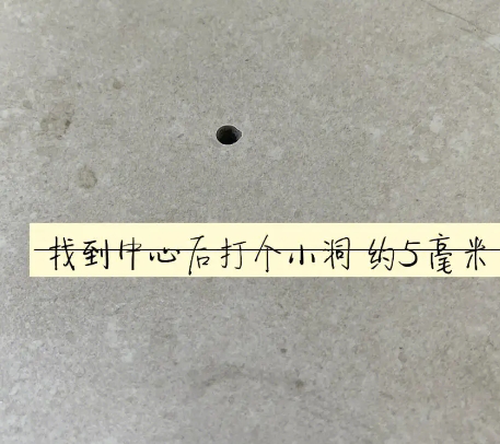 永善瓷砖空鼓维修公司专业解答在瓷砖铺贴过程中，如果砂料搅拌不均匀，将会带来以下问题